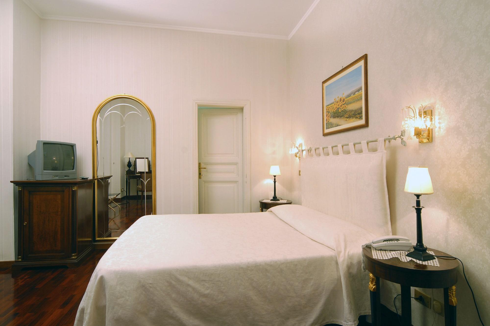Hotel Villa Aricia 阿里恰 外观 照片