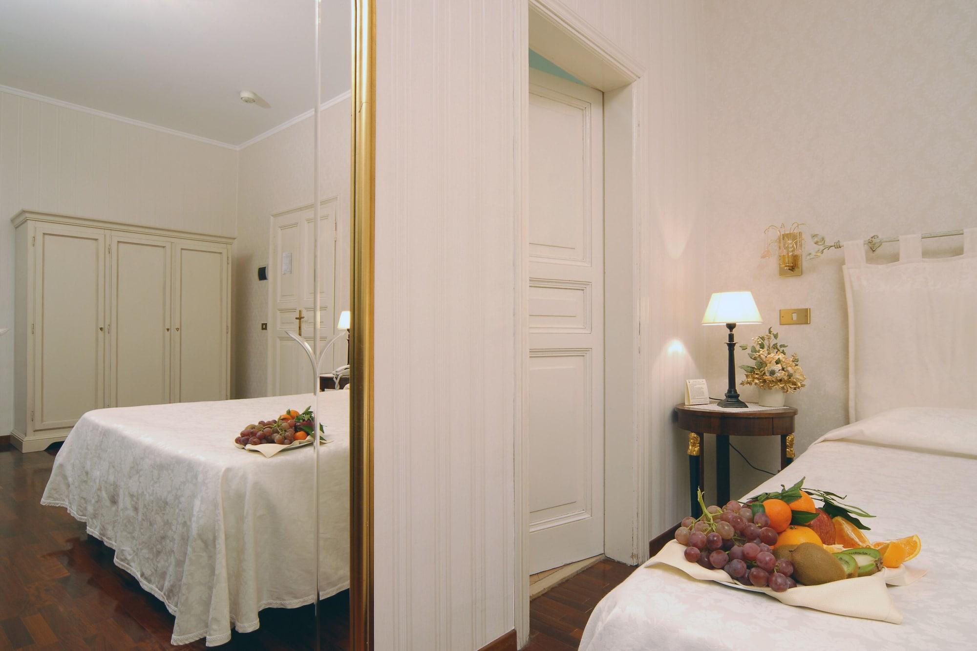 Hotel Villa Aricia 阿里恰 外观 照片