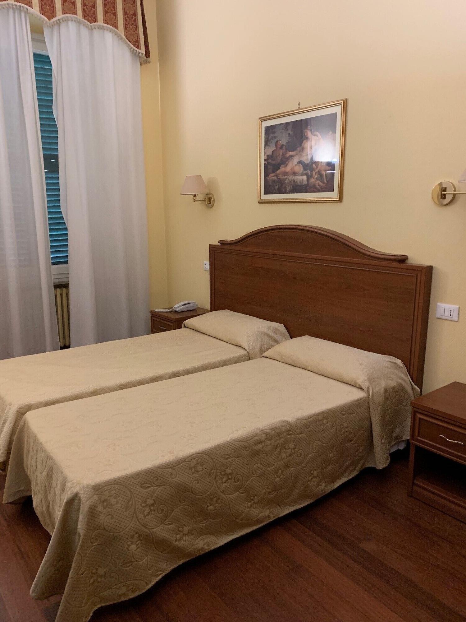 Hotel Villa Aricia 阿里恰 外观 照片