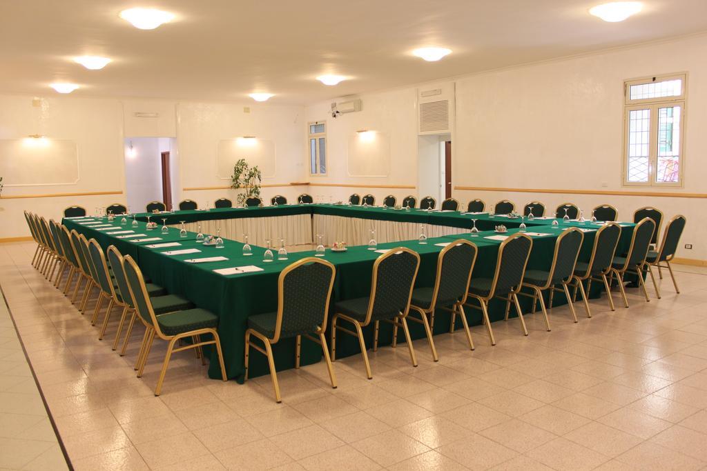 Hotel Villa Aricia 阿里恰 外观 照片